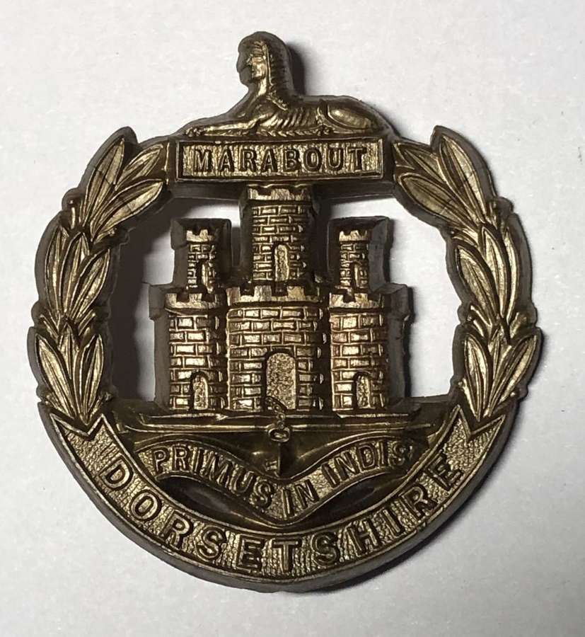 Dorsetshire Regiment WW2 plastic economy cap badge