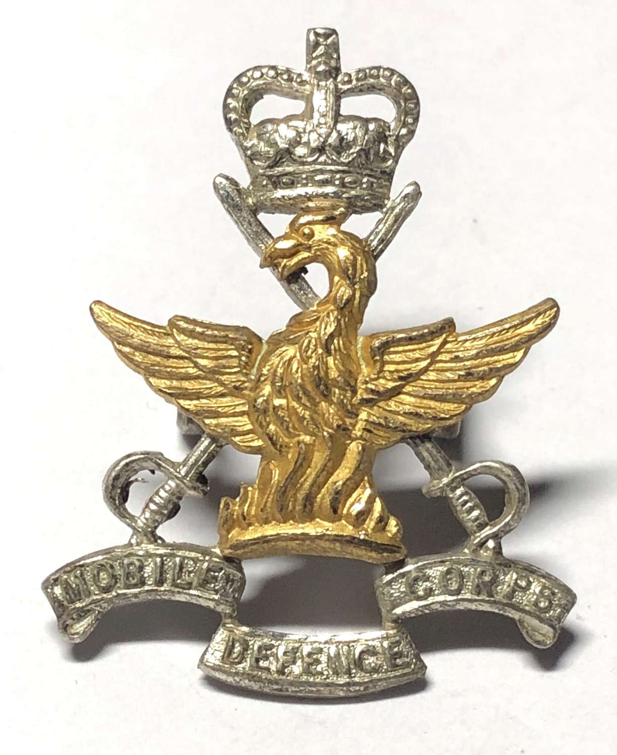 Mobile Defence Corps Officer's cap badge circa 1955-59 by Gaunt.