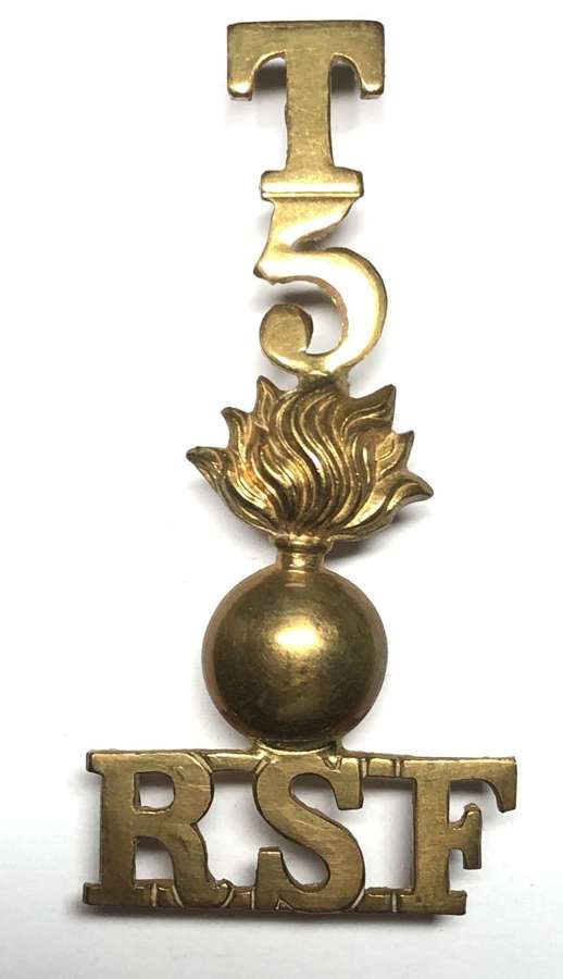 T / 5/ Grenade RSF Royal Scots Fusiliers post 1908 WW1 shoulder title