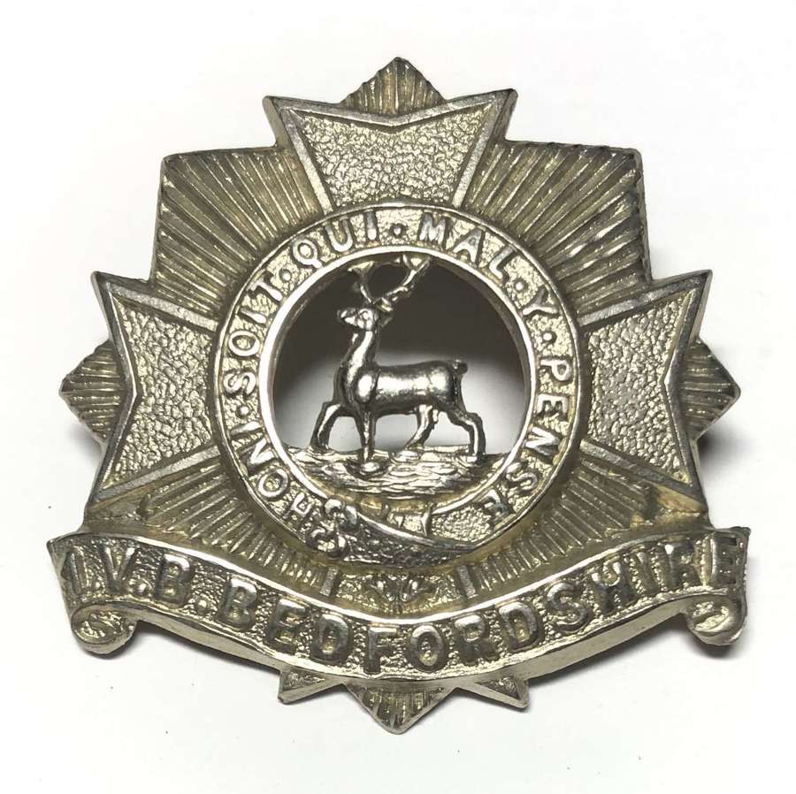 1st (Hertfordshire) VB Bedfordshire Regiment cap badge circa 1896-1908
