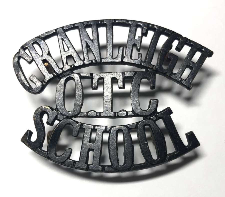 CRANLEIGH / OTC / SCHOOL Surrey shoulder title circa 1908-40