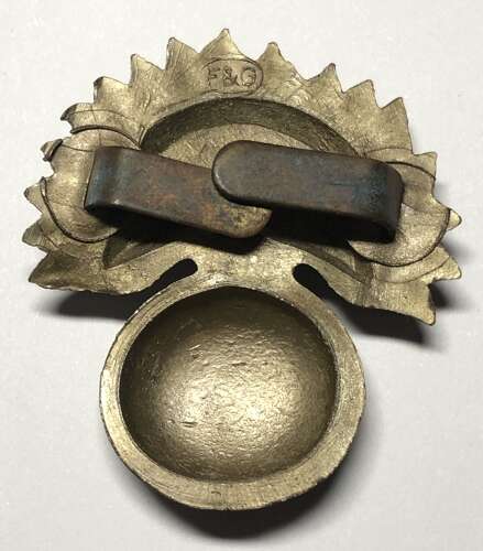 Grenadier Guards WW2 plastic economy cap badge