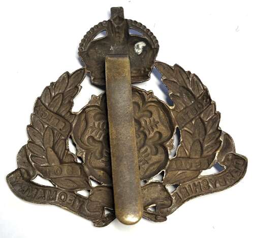 Derbyshire Yeomanry post 1908 cap badge