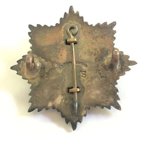 Cheshire Regiment Officer's silver cap badge by Gaunt.