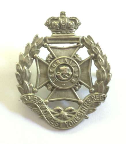 3rd VB West Yorkshire Regiment (Leeds Rifles) Victorian Field Service cap badge