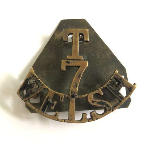 T / 7 / WELSH (Cyclists) WW1 brass shoulder title