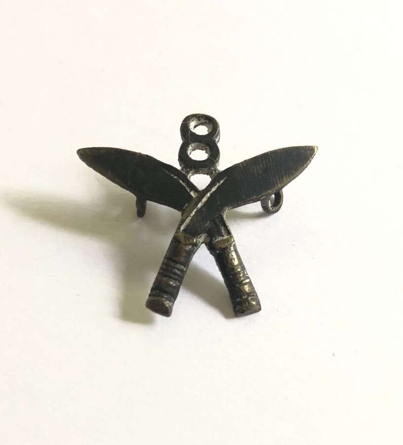 8th Gurkha Rifles Officer&rsquo;s WW2 period pagri badge.
