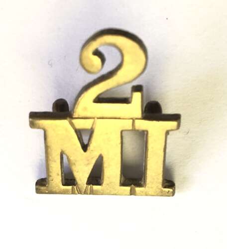 2nd Mounted Infantry Boer War brass slouch hat badge